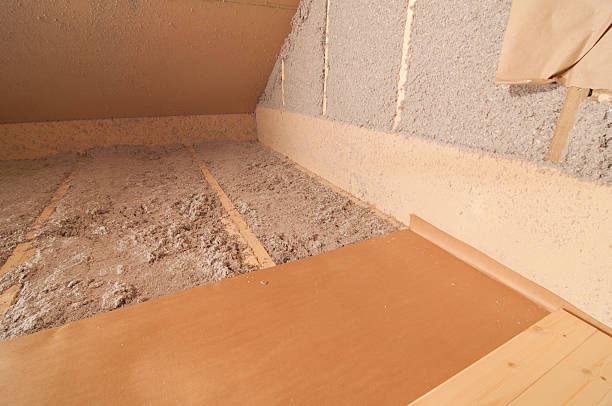 Best Specialized Insulation Services in Middlebranch, OH